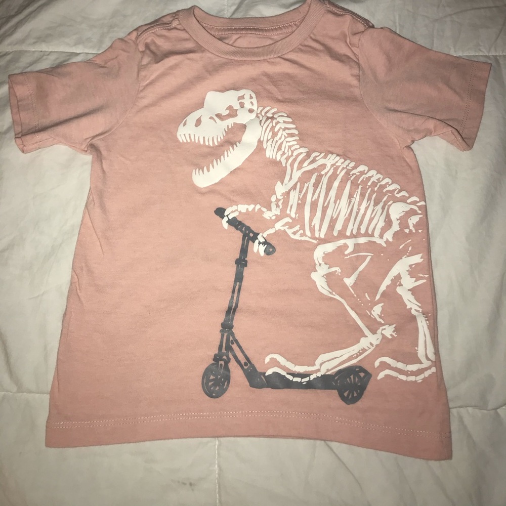 The Children’s Place size 4t short sleeve shirt